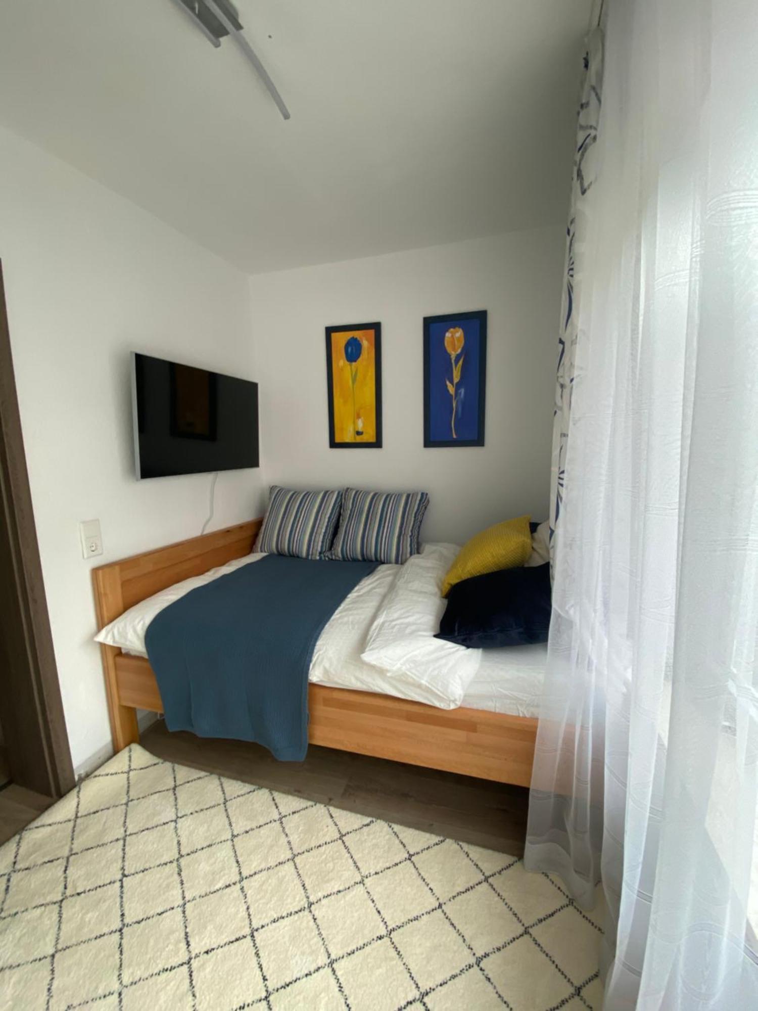 Pension Mit Moselblick Klotten Exterior photo