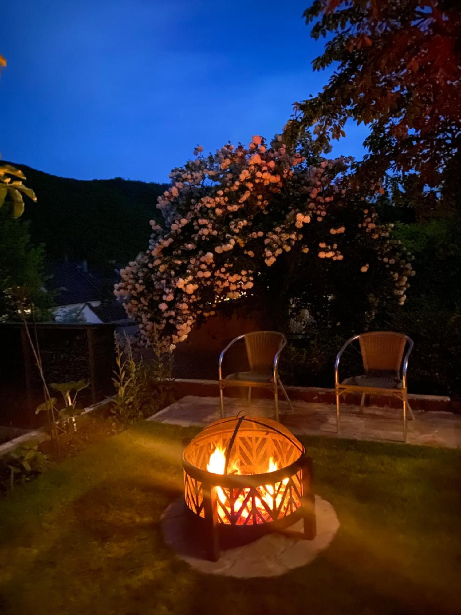 Pension Mit Moselblick Klotten Exterior photo